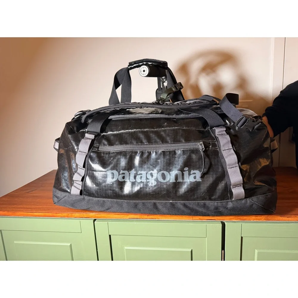 Patagonia Black Hole Duffel 60L Black Backpack Strap 49341 Ripstop‎ Travel Gorp